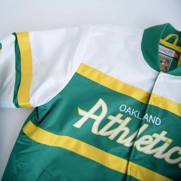 Mitchell  & Ness Cooperstown Collection Oakland Athletics MLB Green White & Gold - Picture 13 of 16